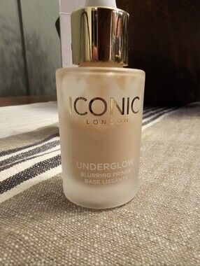 Iconic London Underglow Blurring Primer- Used